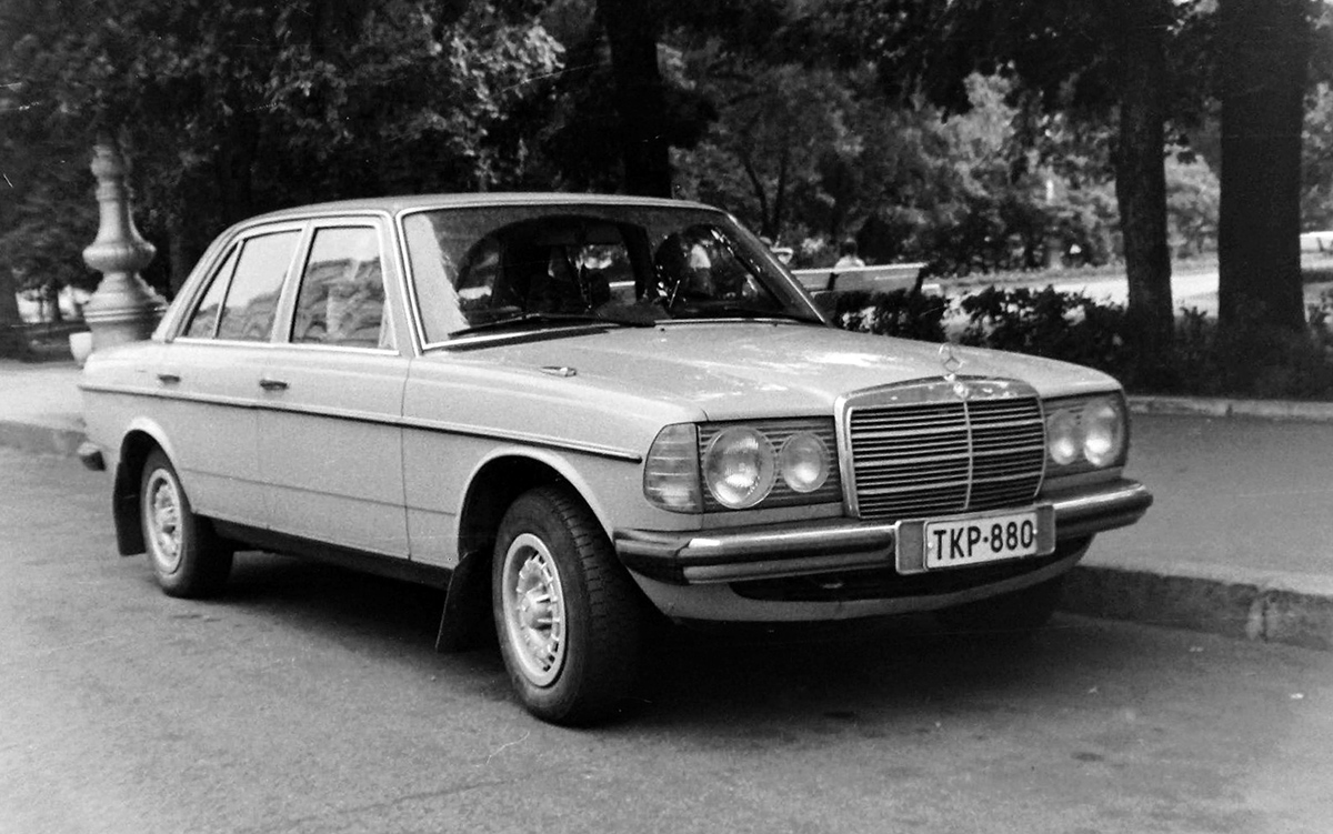 Финляндия, № TKP-880 — Mercedes-Benz (W123) '76-86