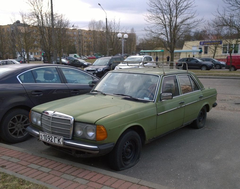Гродненская область, № З 1092 ГК — Mercedes-Benz (W123) '76-86