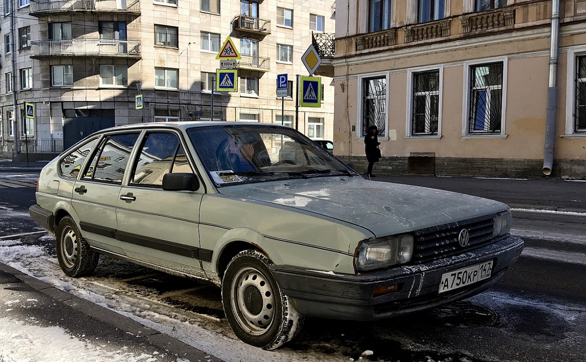 Ленинградская область, № А 750 КР 147 — Volkswagen Passat (B2) '80-88