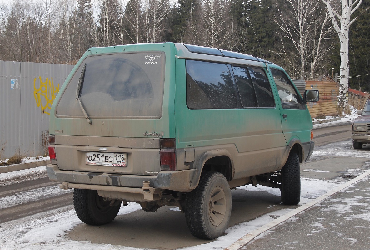 Удмуртия, № О 251 ЕО 116 — Nissan Vanette Largo (C22) '85-94