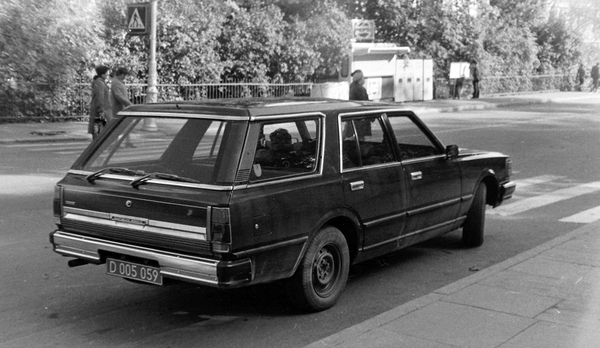 Санкт-Петербург, № D 005 059 — Datsun 280C '79-83; Санкт-Петербург — Старые фотографии