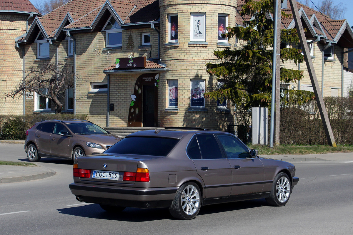 Литва, № COC 520 — BMW 5 Series (E34) '87-96