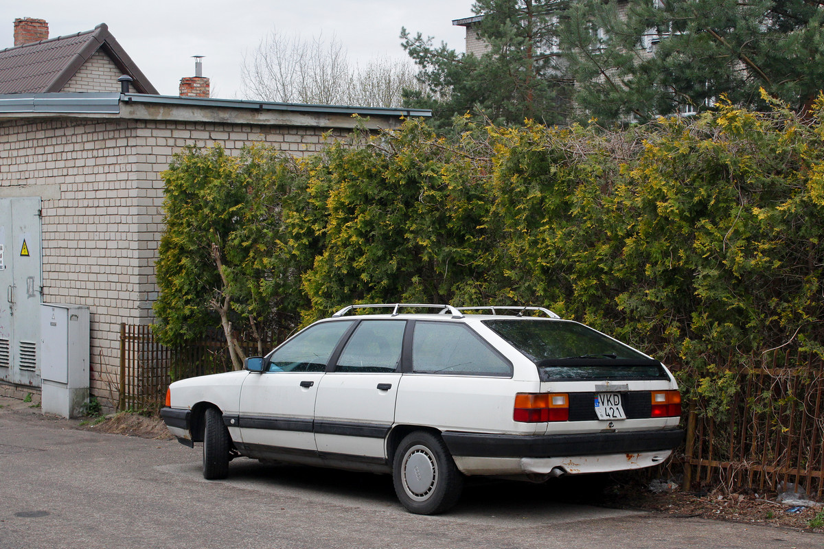 Литва, № VKD 421 — Audi 100 Avant (C3) '82-91