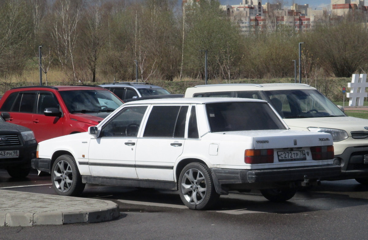 Санкт-Петербург, № С 272 ТР 78 — Volvo 740 '84-92