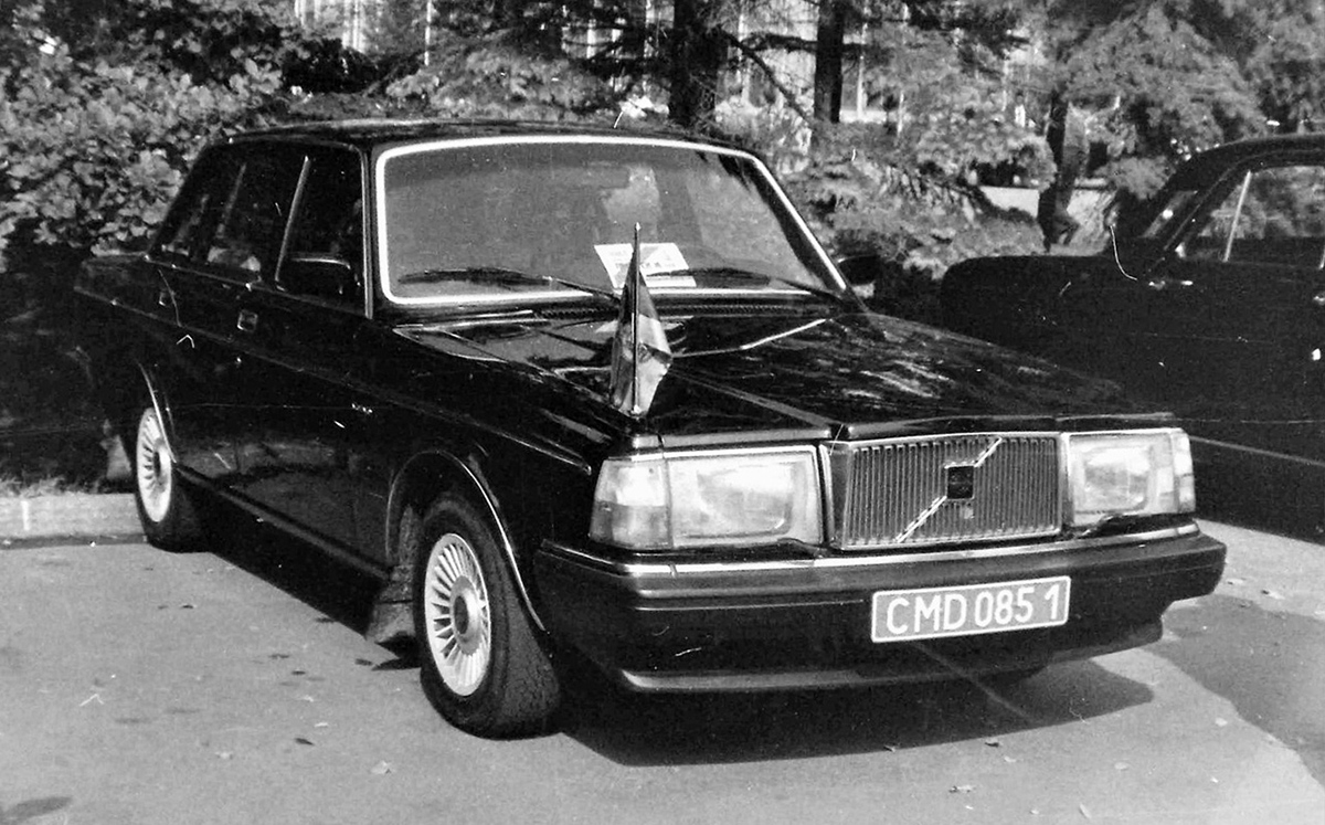 Москва, № CMD 085 1 — Volvo 240 Series (общая модель)