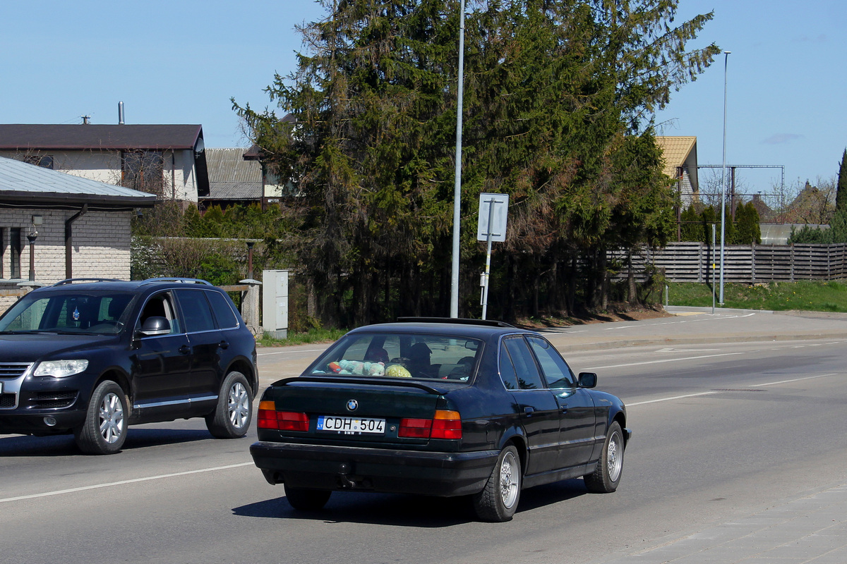 Литва, № CDH 504 — BMW 5 Series (E34) '87-96