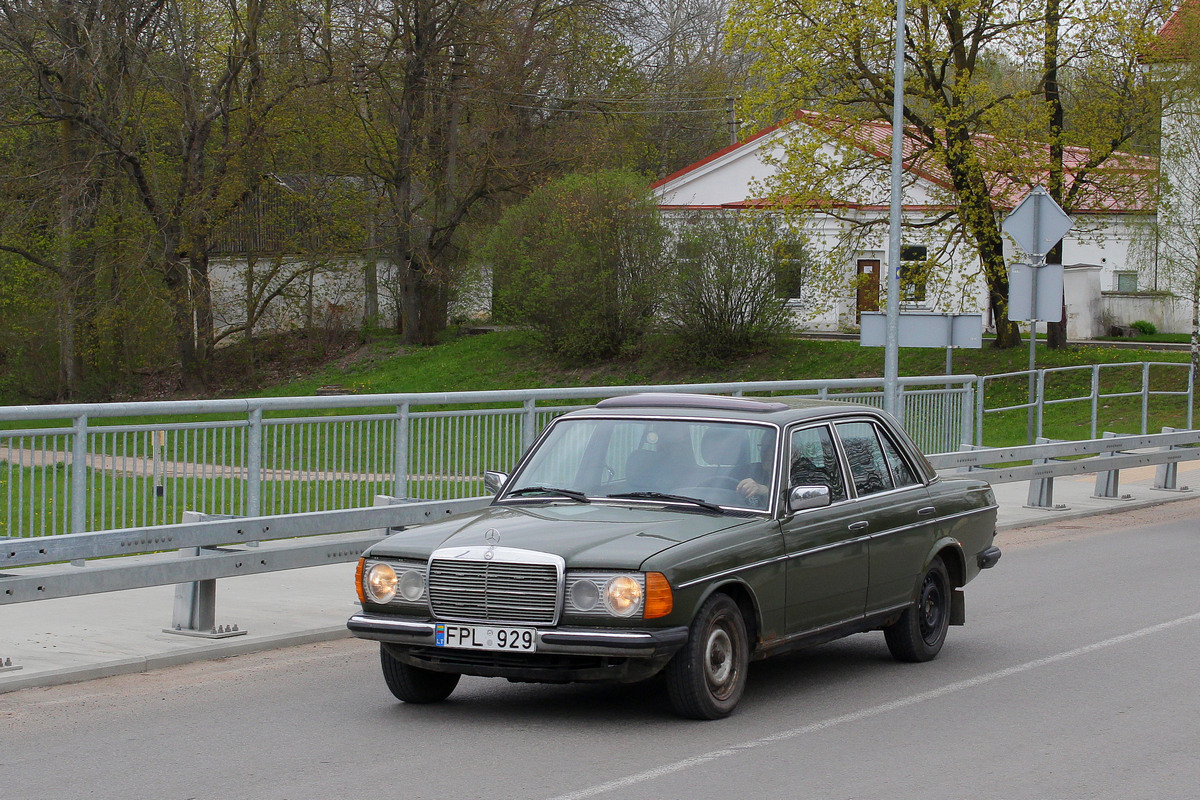 Литва, № FPL 929 — Mercedes-Benz (W123) '76-86