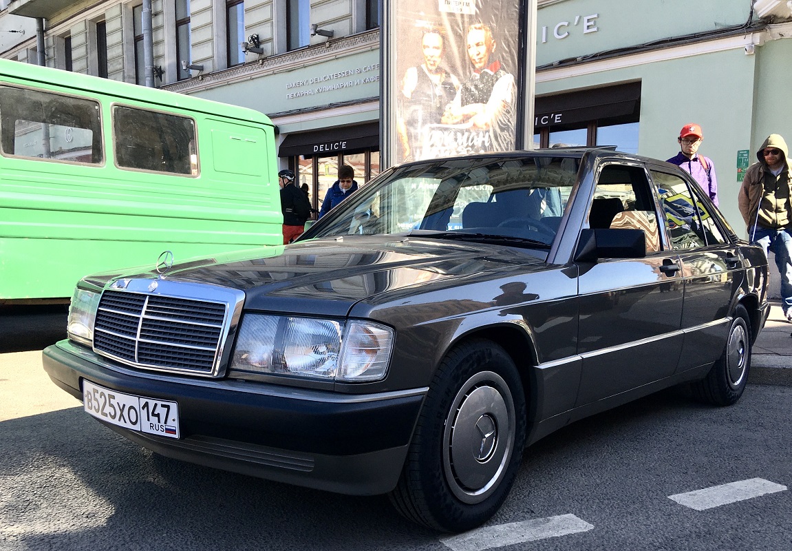 Ленинградская область, № В 525 ХО 147 — Mercedes-Benz (W201) '82-93