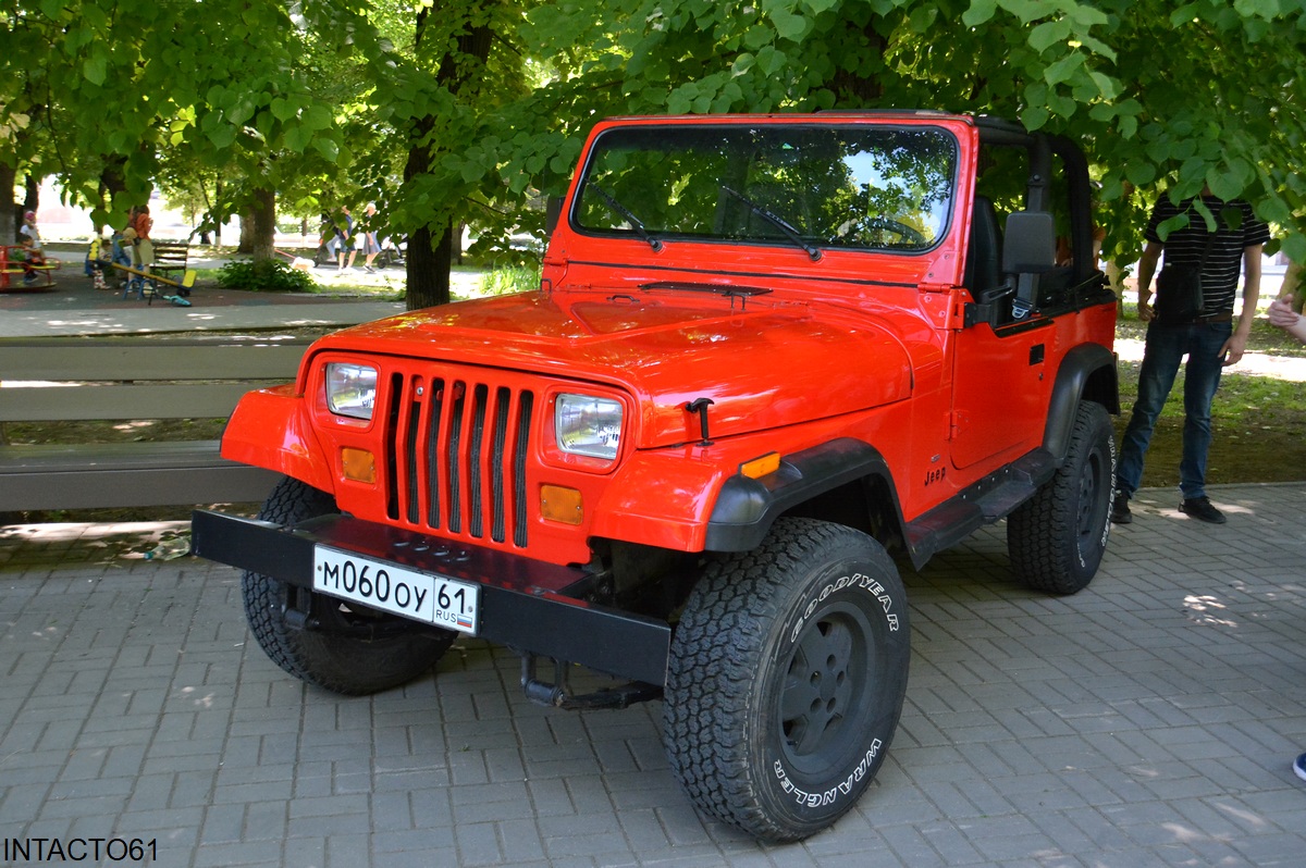 Ростовская область, № М 060 ОУ 61 — Jeep Wrangler (YJ) '87-96; Ростовская область — Retro Motor Show_2022