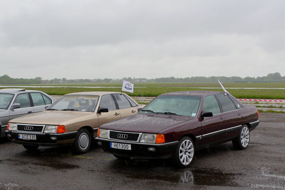 Литва, № H01300 — Audi 100 (C3) '82-91; Литва — Retro mugė 2022