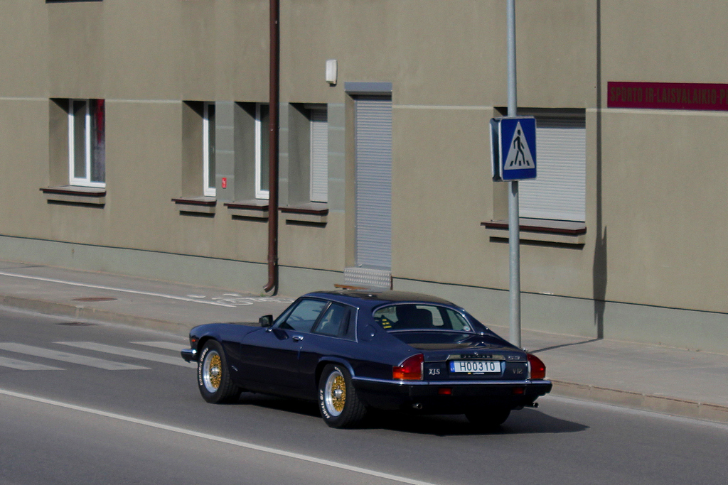 Литва, № H00310 — Jaguar XJ-S (Series III) '91-96