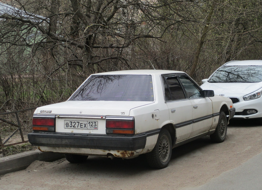 Карачаево-Черкесия, № В 327 ЕХ 123 — Nissan Skyline (R30) '81-90