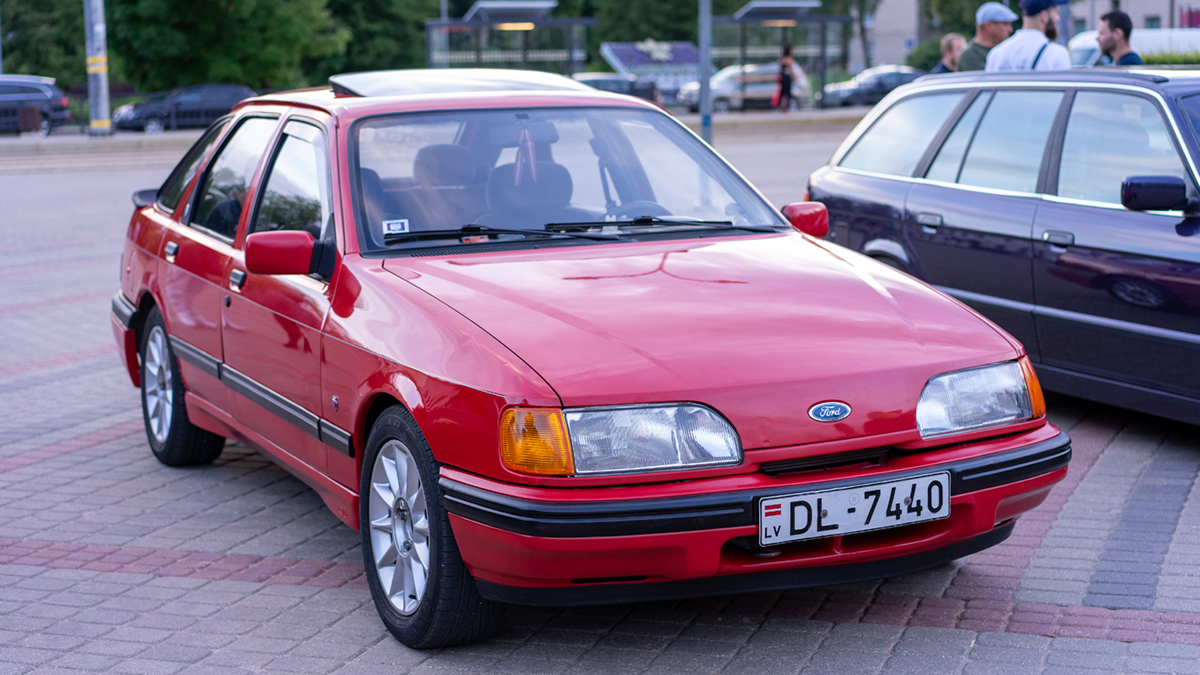 Латвия, № DL-7440 — Ford Sierra MkII '87-93