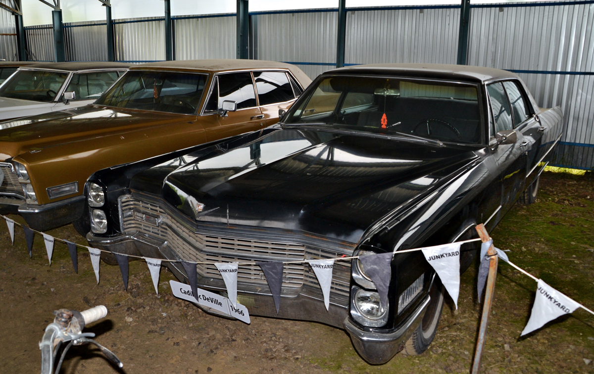 Московская область, № (50) Б/Н 0177 — Cadillac DeVille (3G) '65-70