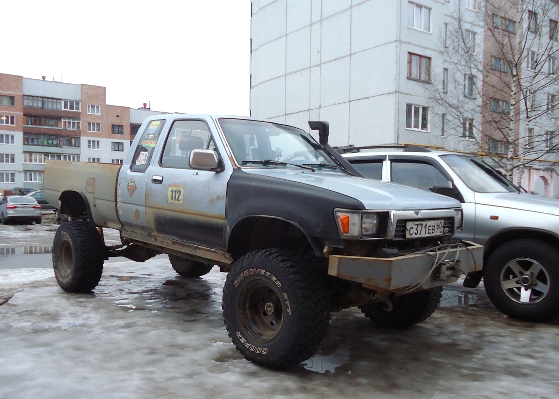 Псковская область, № С 371 ЕВ 60 — Toyota (общая модель)