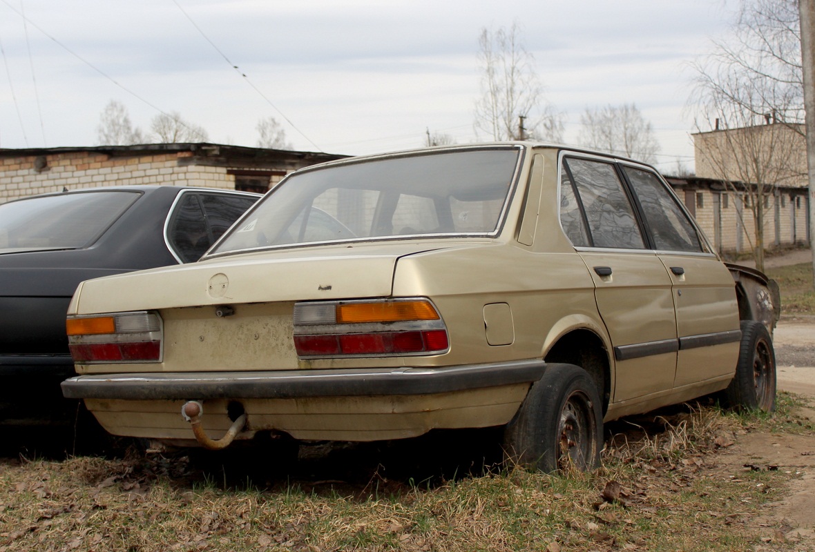 Псковская область, № (60) Б/Н 0031 — BMW 5 Series (E28) '82-88