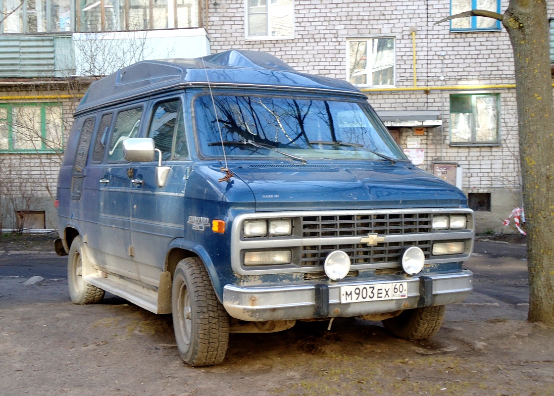 Псковская область, № М 903 ЕХ 60 — Chevrolet Van (3G) '71-96