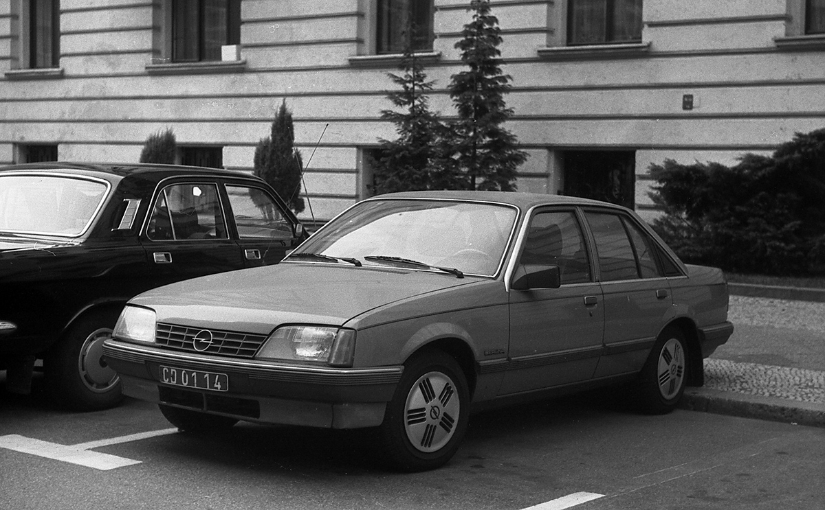 Германия, № CD 01-14 — Opel Rekord (E2) '82-86