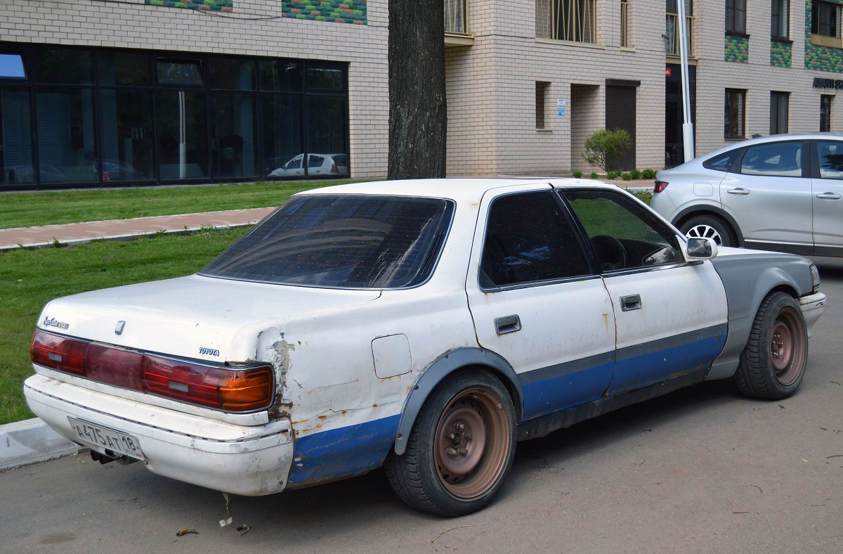 Удмуртия, № А 475 АТ 18 — Toyota Cresta (X80) '88-92