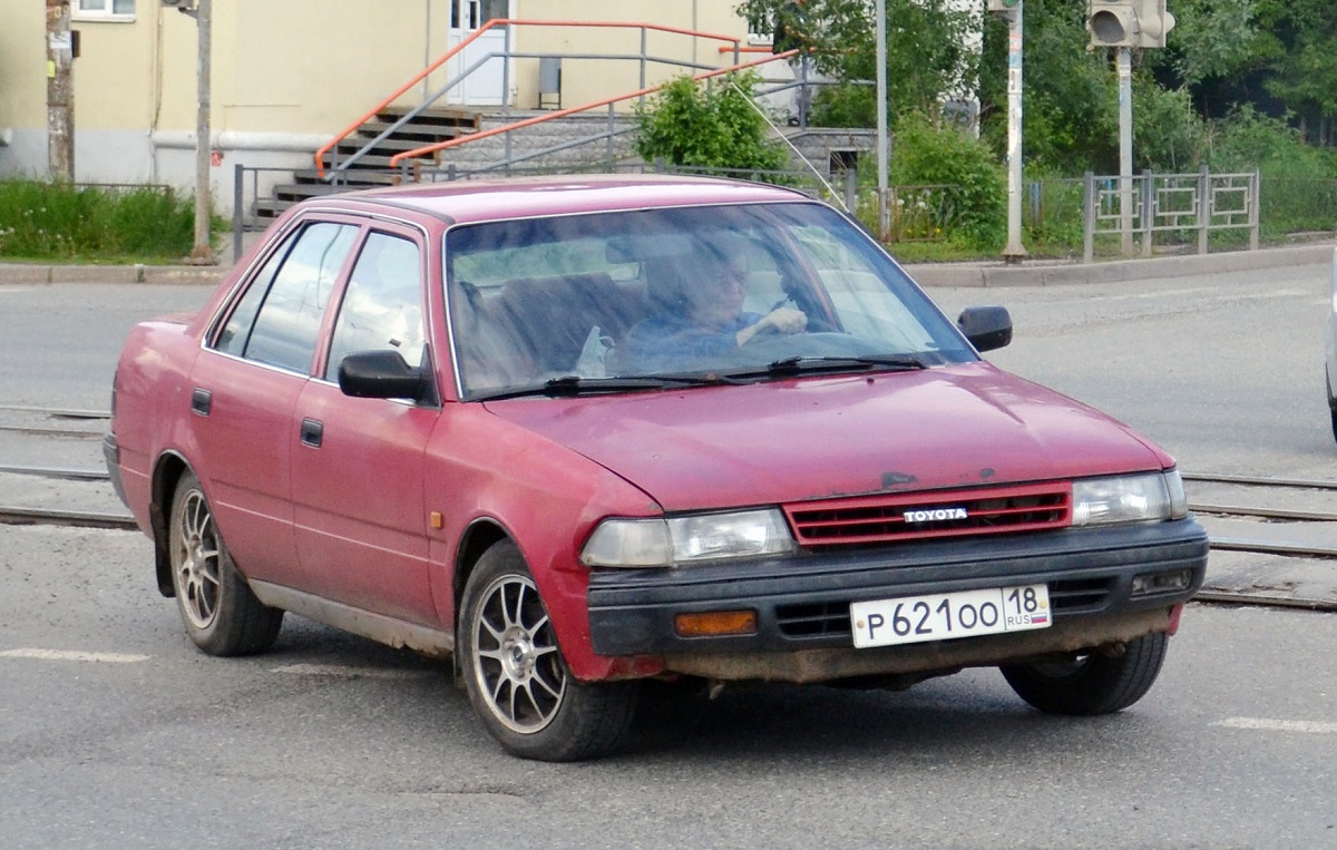 Удмуртия, № Р 621 ОО 18 — Toyota Carina II (T170) '88-92