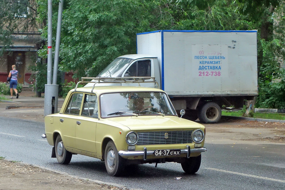 Саратовская область, № 84-37 САХ — ВАЗ-2101 '70-83