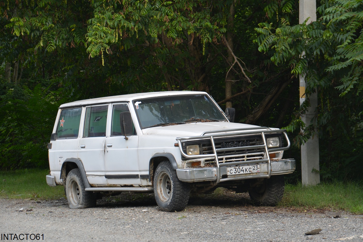 Краснодарский край, № С 304 КС 23 — Nissan Patrol/Safari (160) '80-89