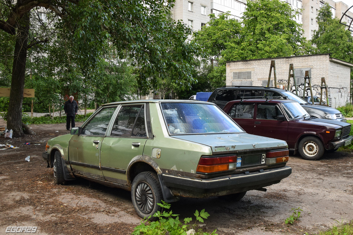 Архангельская область, № Е 229 МА 29 — Mazda 323 (BD) '80-85