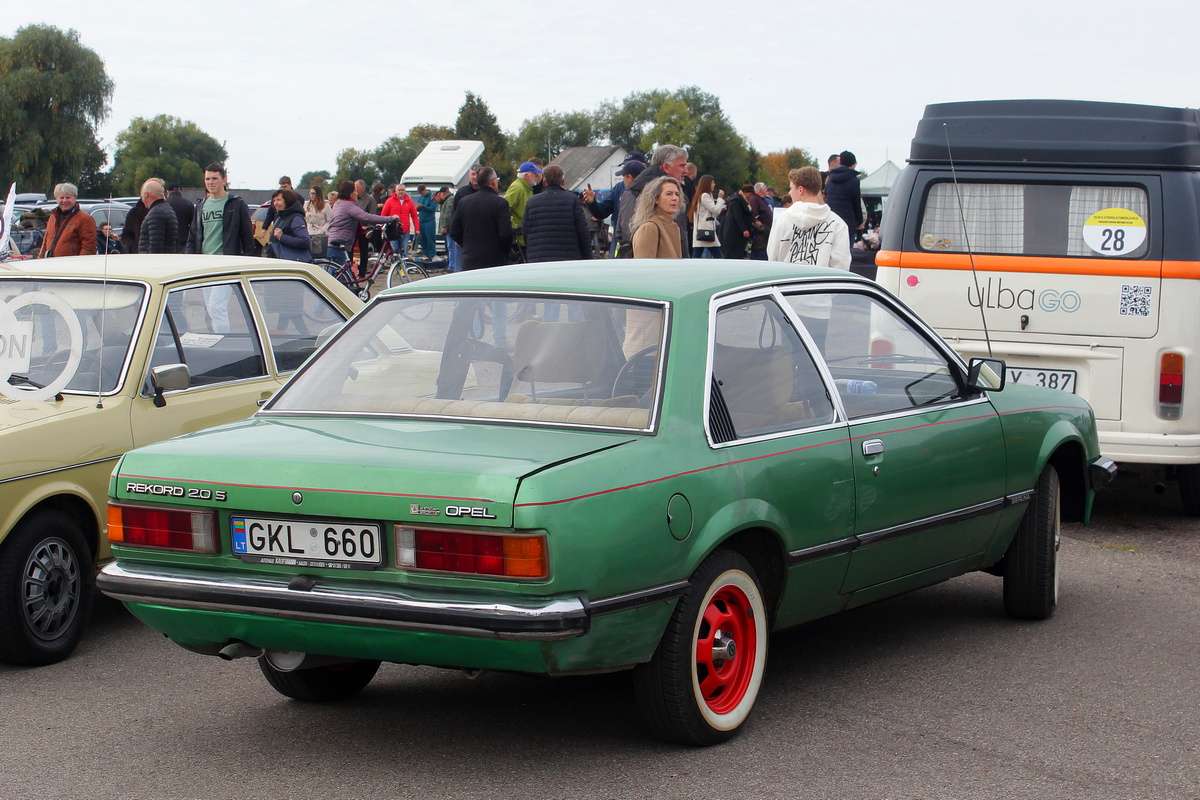 Литва, № GKL 660 — Opel Rekord (E1) '77-82; Литва — Retro mugė 2022 ruduo
