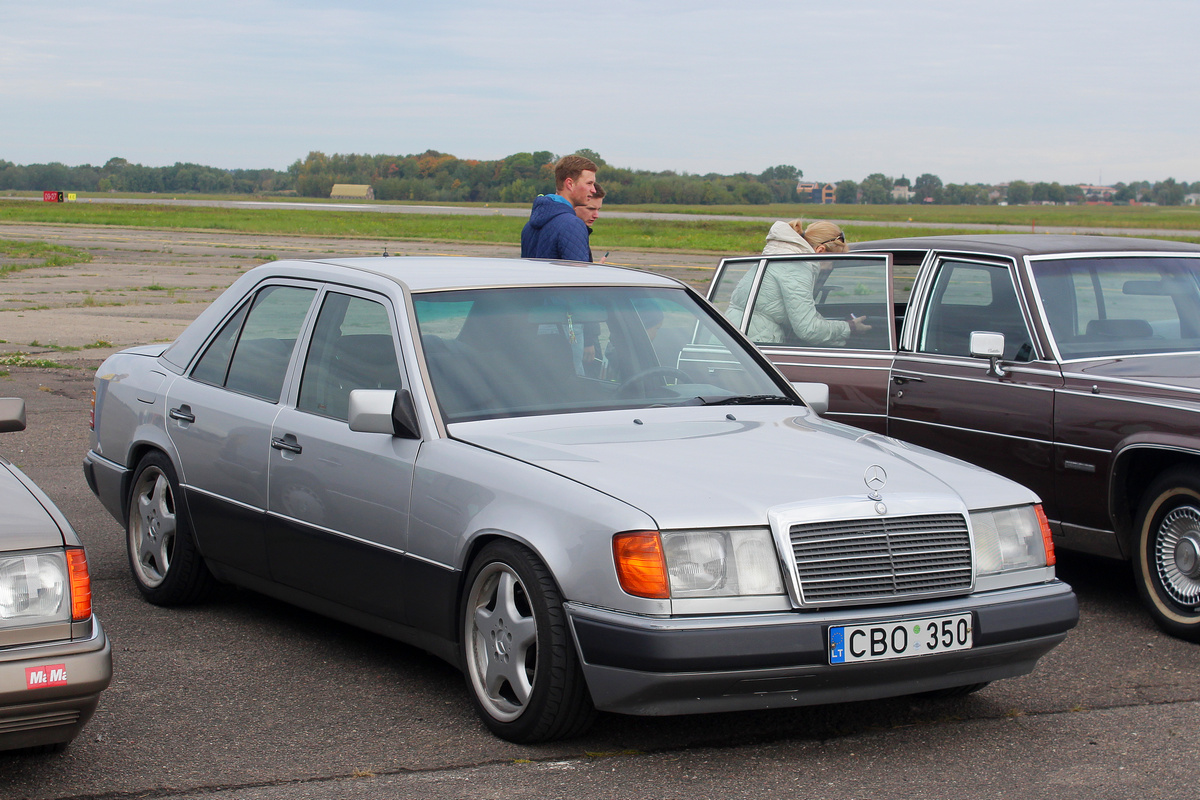 Литва, № CBO 350 — Mercedes-Benz (W124) '84-96; Литва — Retro mugė 2022 ruduo