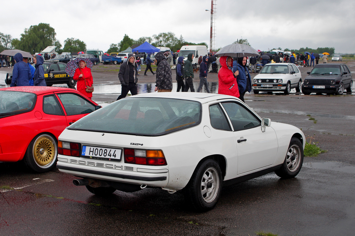 Литва, № H00844 — Porsche 924 '76-88; Литва — Retro mugė 2022