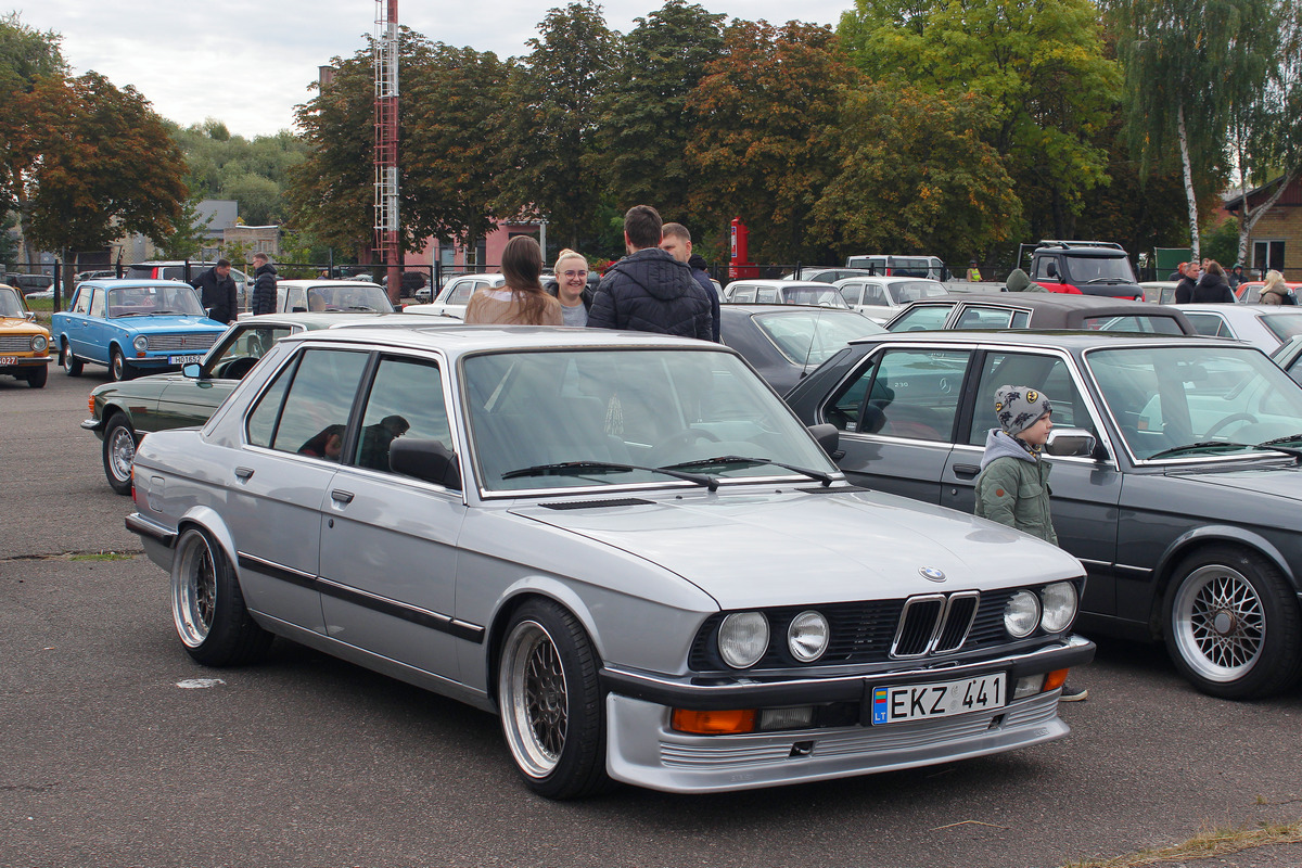Литва, № EKZ 441 — BMW 5 Series (E28) '82-88; Литва — Retro mugė 2022 ruduo