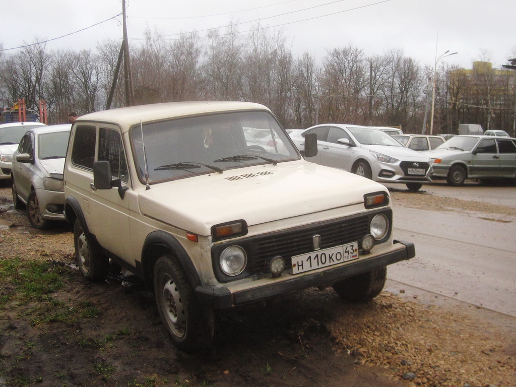 Кировская область, № Н 110 КО 43 — ВАЗ-2121 '77-94