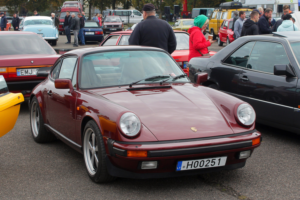Литва, № H00251 — Porsche 911 (964) '88-94; Литва — Retro mugė 2022 ruduo