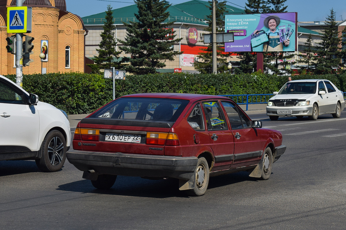 Алтайский край, № Х 610 ЕР 22 — Volkswagen Passat (B2) '80-88