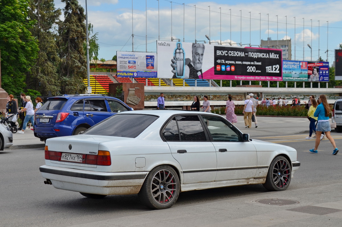 Саратовская область, № К 827 НХ 164 — BMW 5 Series (E34) '87-96