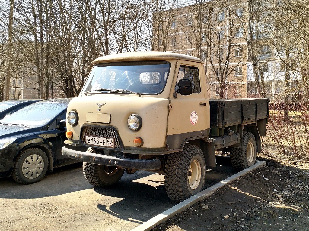 Тверская область, № В 165 НР 69 — УАЗ-3303 '85-03