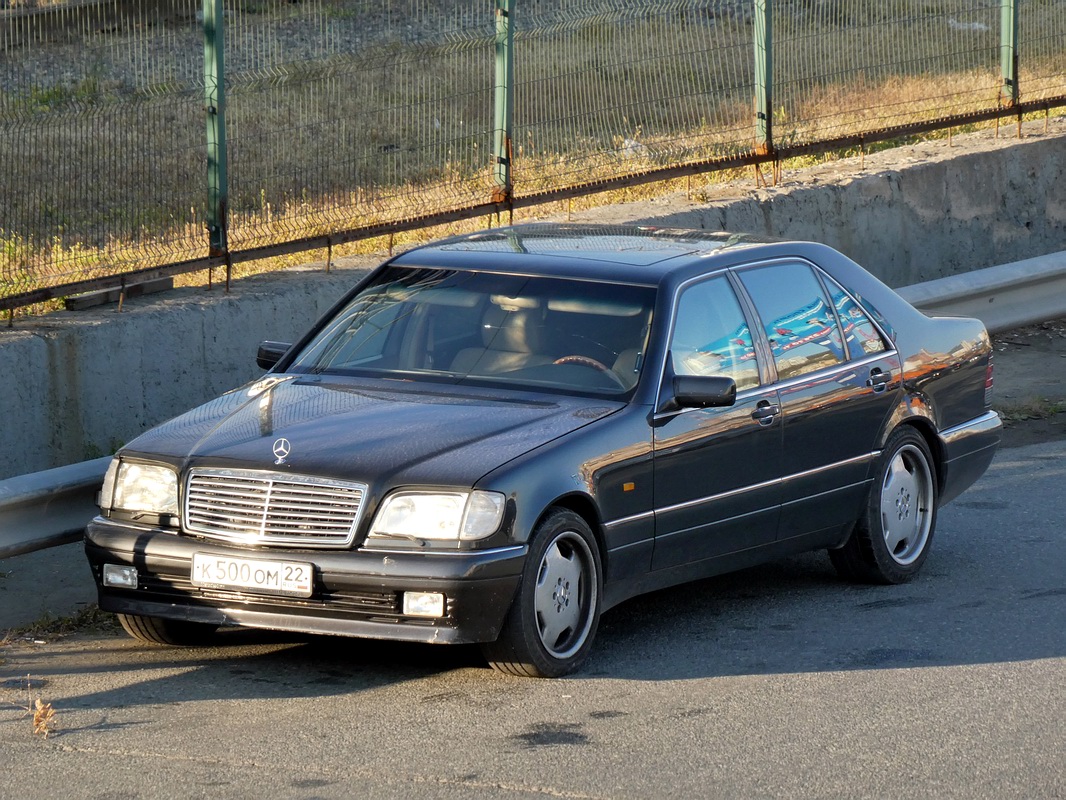Алтайский край, № К 500 ОМ 22 — Mercedes-Benz (W140) '91-98