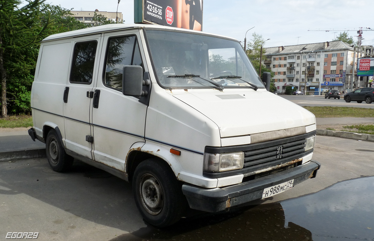Архангельская область, № Н 988 МС 29 — Peugeot J5 '81-93