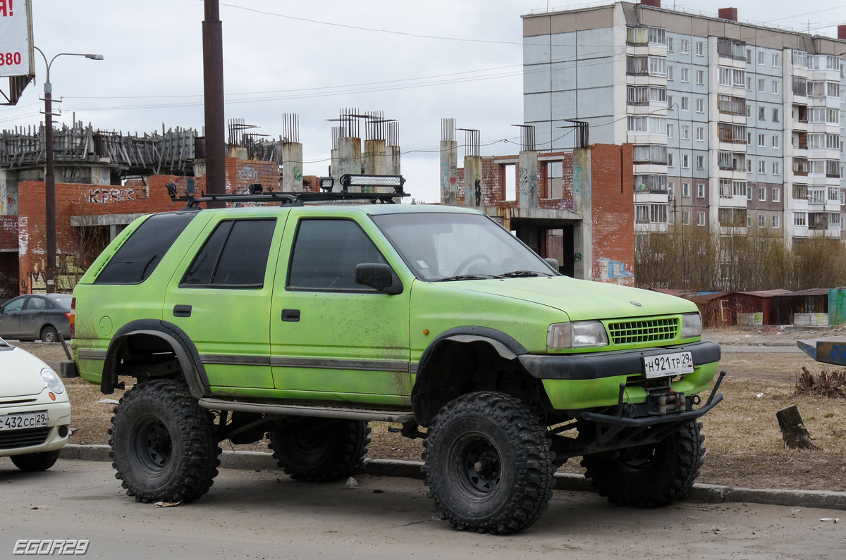 Архангельская область, № Н 921 ТР 29 — Opel Frontera (A) '91-98