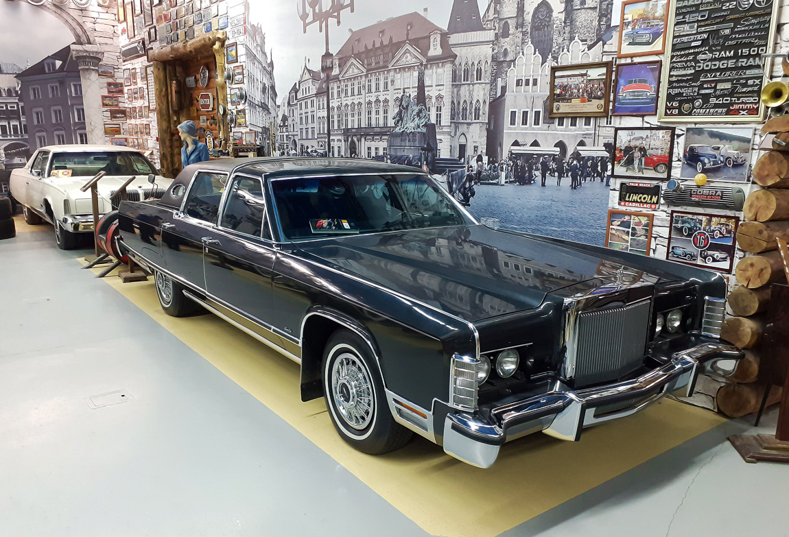 Свердловская область, № (66) Б/Н 0131 — Lincoln Continental (5G) '70-79