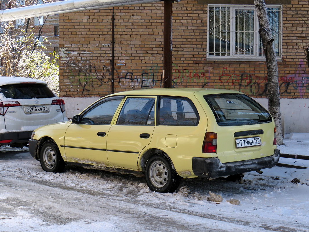 Приморский край, № У 779 МН 125 — Toyota Corolla (E100) '91-02