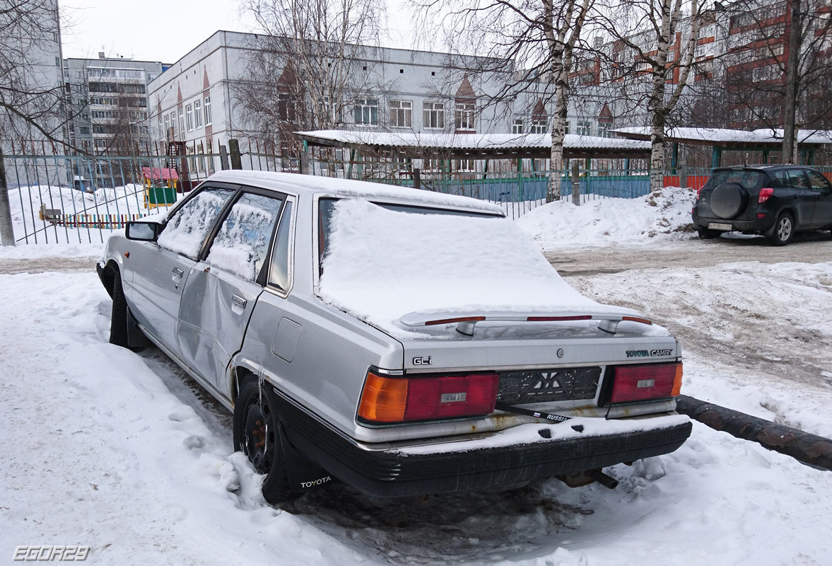Архангельская область, № Е 851 УВ 29 — Toyota Camry (V10) '82-86
