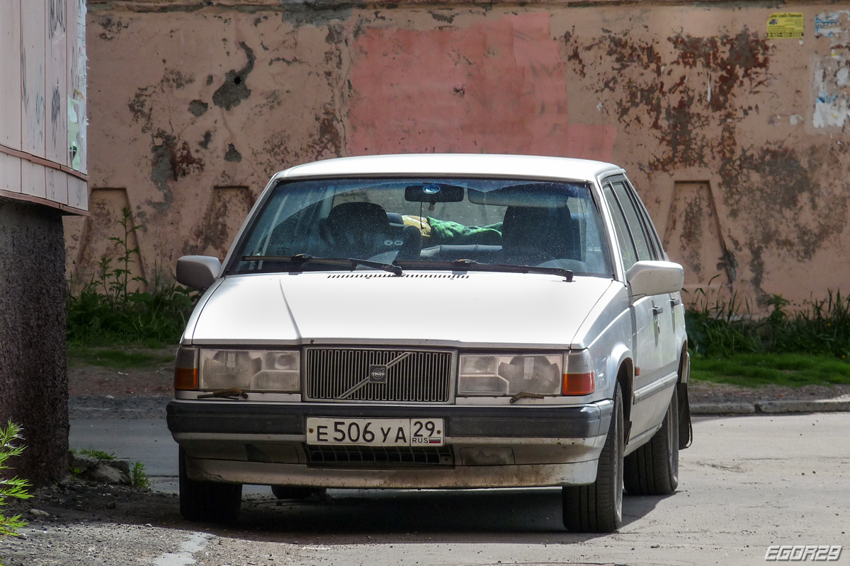Архангельская область, № Е 506 УА 29 — Volvo 940 '90-98