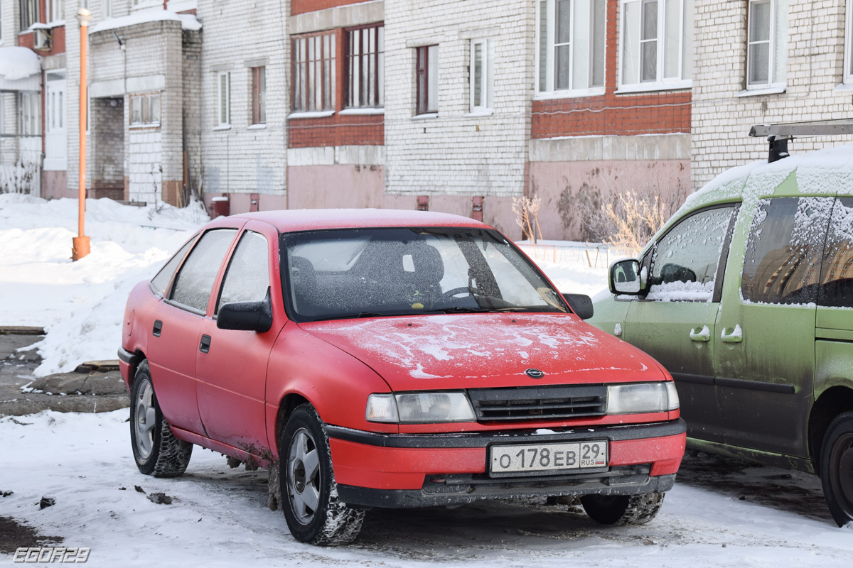 Архангельская область, № О 178 ЕВ 29 — Opel Vectra (A) '88-95