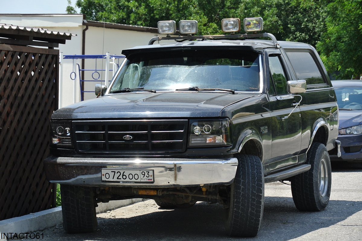 Краснодарский край, № О 726 ОО 93 — Ford Bronco (5G) '92-96