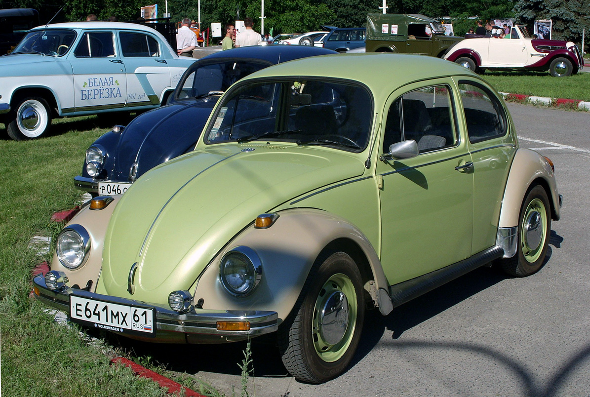 Ростовская область, № Е 641 МХ 61 — Volkswagen Käfer 1200L/1600i '74-04; Ростовская область — Retro Motor Show_2010