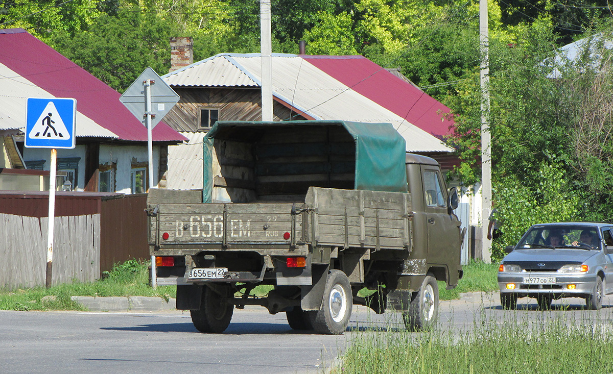 Алтайский край, № В 656 ЕМ 22 — УАЗ-3303 '85-03