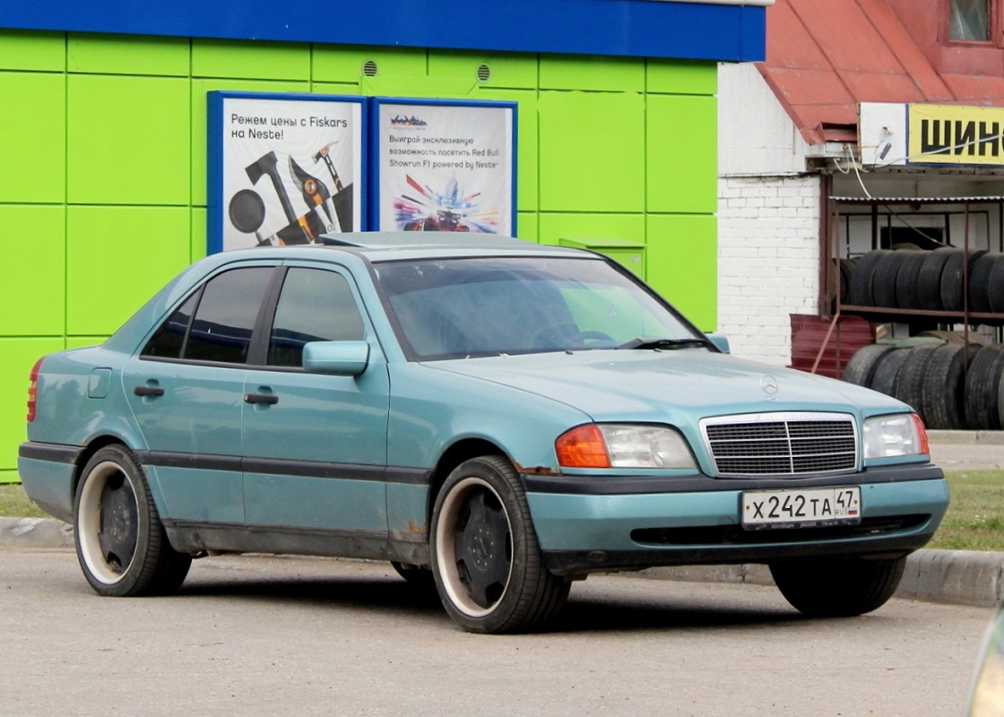 Псковская область, № Х 242 ТА 47 — Mercedes-Benz (W202) '93–00