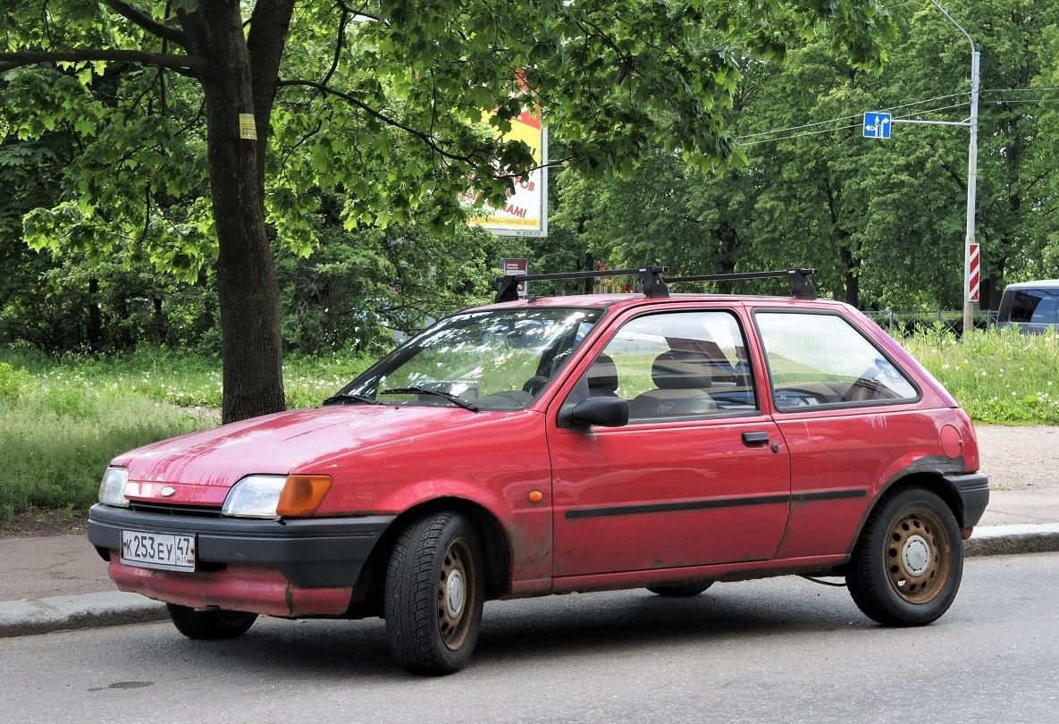 Ленинградская область, № К 253 ЕУ 47 — Ford Fiesta MkIII '89-96