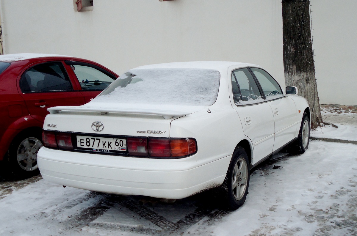 134 объявления о продаже Toyota Camry 2015 года